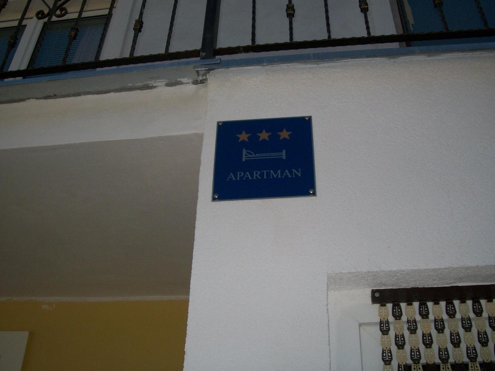 Apartments Zlata Porec Exterior photo