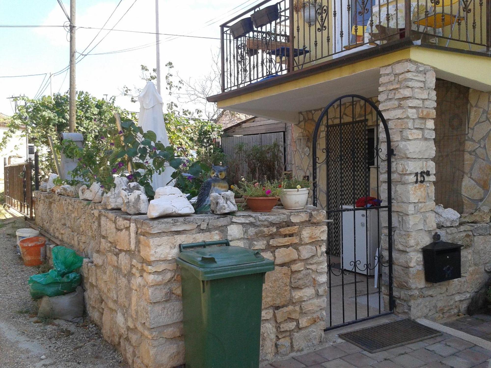 Apartments Zlata Porec Exterior photo
