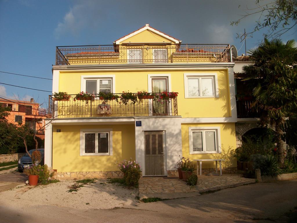 Apartments Zlata Porec Exterior photo